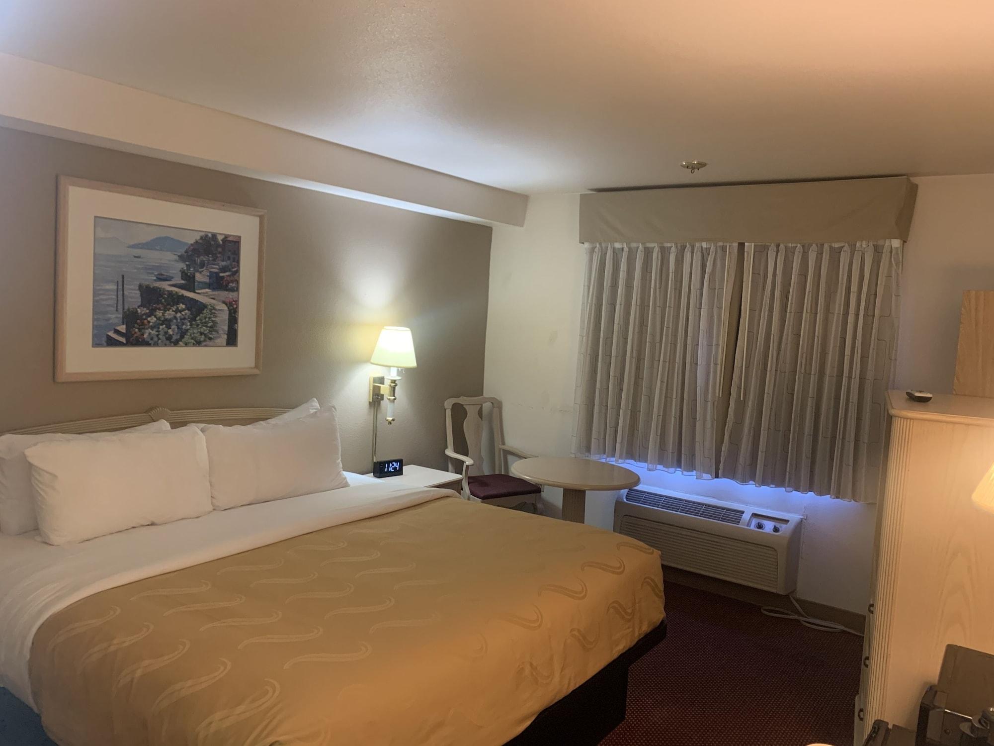 Quality Inn Albuquerque East I-40 Juan Tabo Exit Zewnętrze zdjęcie