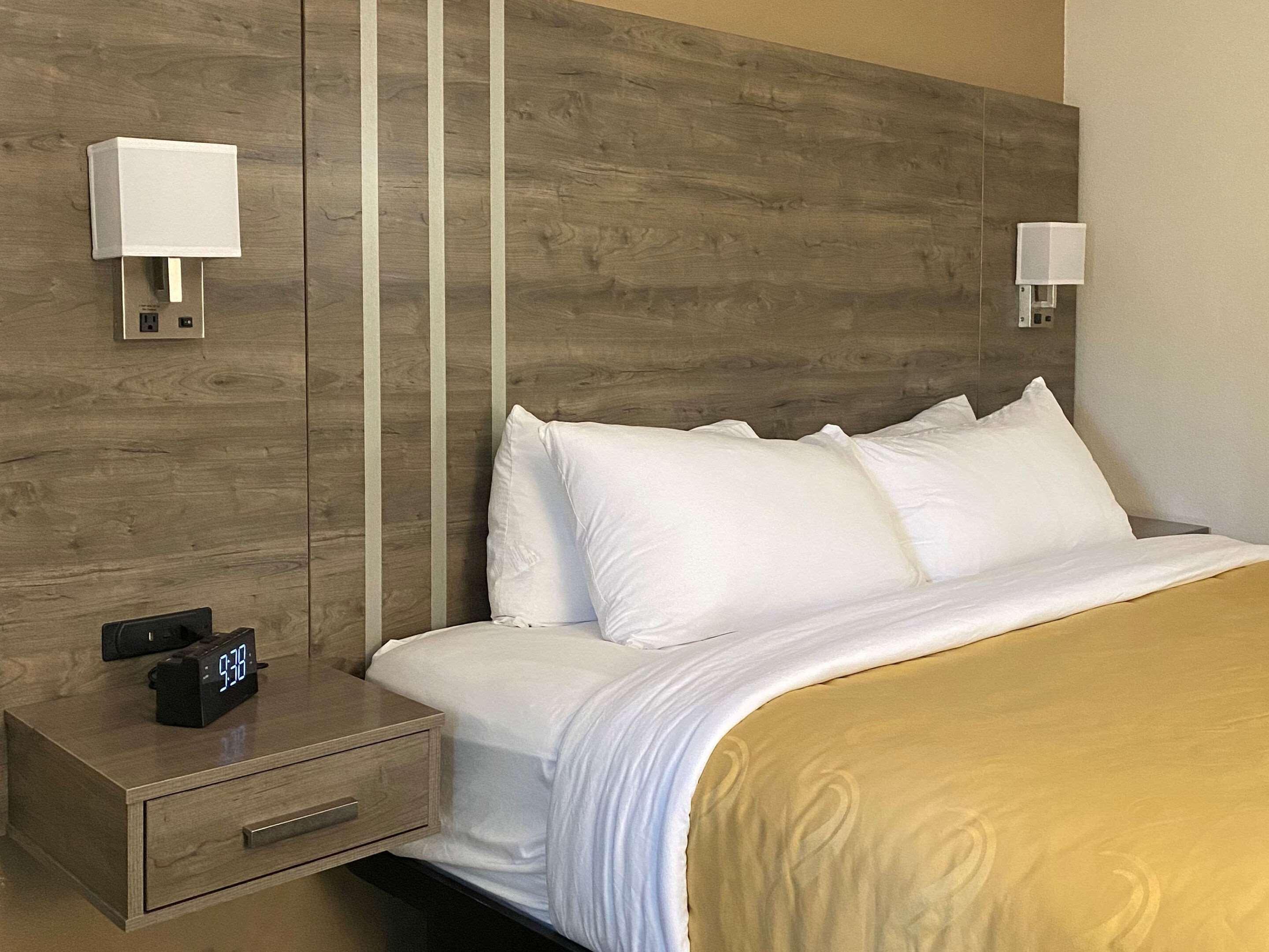 Quality Inn Albuquerque East I-40 Juan Tabo Exit Zewnętrze zdjęcie