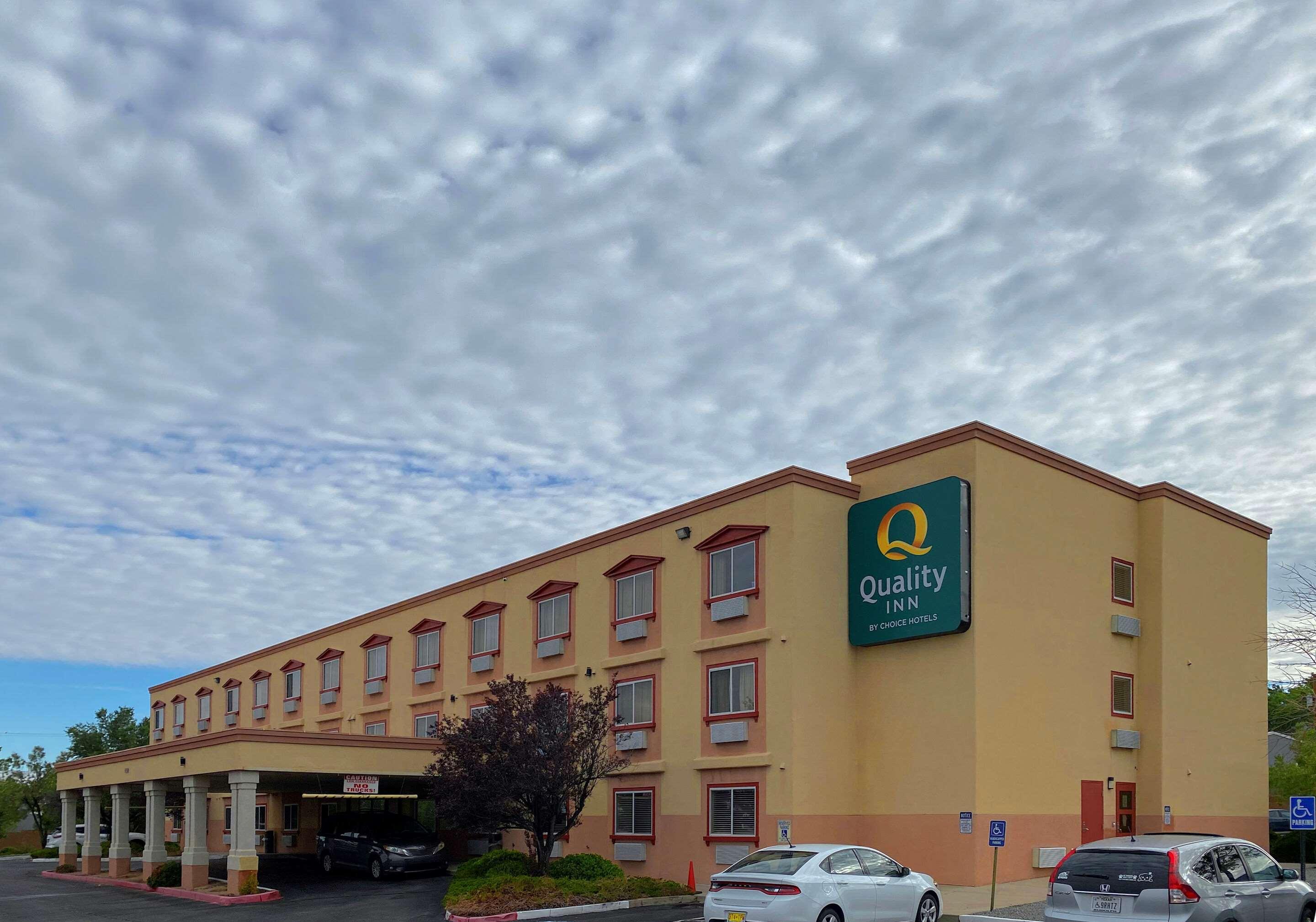 Quality Inn Albuquerque East I-40 Juan Tabo Exit Zewnętrze zdjęcie