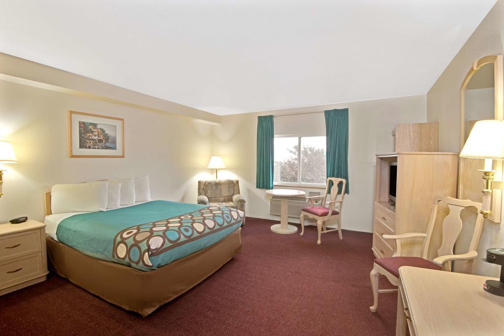 Quality Inn Albuquerque East I-40 Juan Tabo Exit Zewnętrze zdjęcie